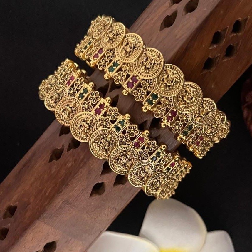 ANTIQUE  GOLD KASU BANGLE 